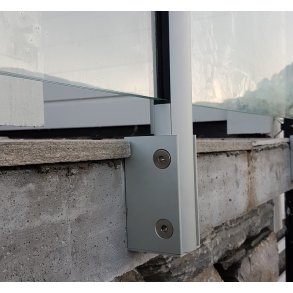 Stolpe 180 grader, sidemontert