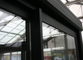 Skyvedører og vinduer til vinterhage